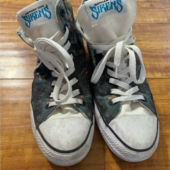 Gotham city sirens converse - Picture 3 of 3